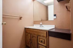 1626 Constitution Pl, Rockford, IL 61103 - Photo 29