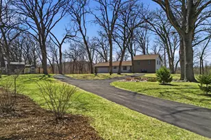 5287 E Canfield (5 Ac) Rd, Chana, IL 61015 - Photo 31