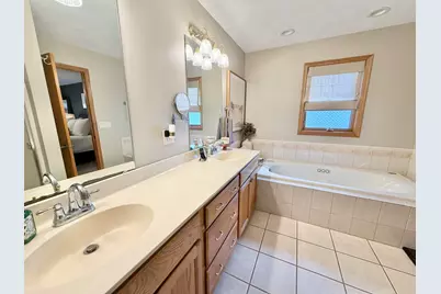 9102 Riverview Trail, Roscoe, IL 61073 - Photo 19