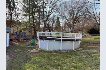 436 N Apple Avenue, Freeport, IL 61032 - Photo 25