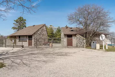 621 Lake Summerset Road, Davis, IL 61019 - Photo 5