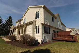 7241 Chucks Way, Loves Park, WI 61111 - Photo 3