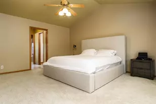 10038 Rellswood Dr, Belvidere, IL 61008 - Photo 31