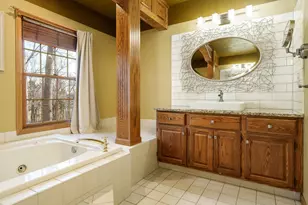 10038 Rellswood Dr, Belvidere, IL 61008 - Photo 35