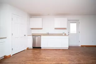 1102 Witbeck Dr, Belvidere, IL 61008 - Photo 7