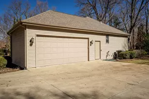 5205 Einor Ave, Rockford, IL 61108 - Photo 15