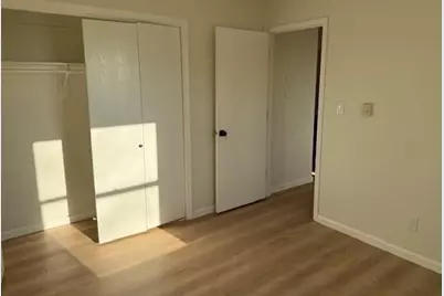 106 S 3rd Ave, Mendota, IL 61342 - Photo 9