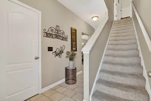 3721 Green Tree Ln, Dekalb, IL 60115 - Photo 7
