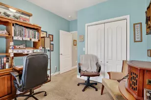 3721 Green Tree Ln, Dekalb, IL 60115 - Photo 19