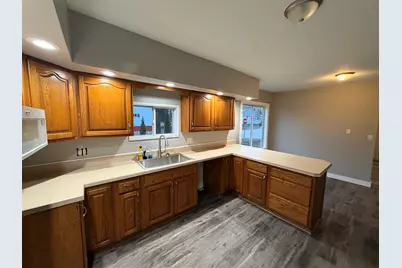 603 Iris Street, Savanna, IL 61074 - Photo 5