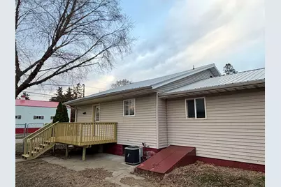 603 Iris Street, Savanna, IL 61074 - Photo 29