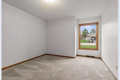 1872 S Trainer Road, Rockford, IL 61108 - Photo 31