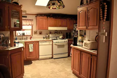 4001 Greenspire, Belvidere, IL 61008 - Photo 5