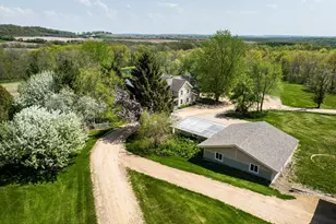 4757 N Hammer Rd, Scales Mound, IL 61075 - Photo 11