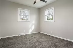 1317 Van Stone Dr, Machesney Park, IL 61115 - Photo 23