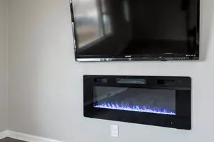 1317 Van Stone Dr, Machesney Park, IL 61115 - Photo 9