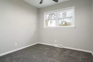 1317 Van Stone Dr, Machesney Park, IL 61115 - Photo 21