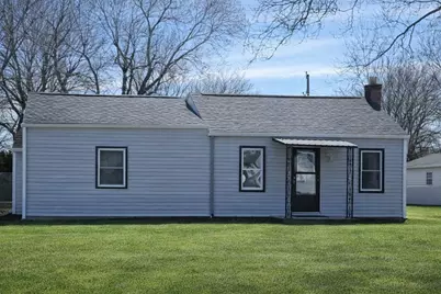 943 Drexel Boulevard, Machesney Park, IL 61115 - Photo 1