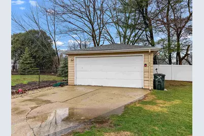 2211 Montana, Rockford, IL 61108 - Photo 3