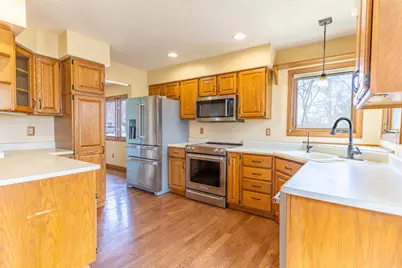 151 N Fox Run Lane, Byron, IL 61010 - Photo 7