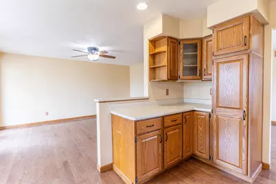 151 N Fox Run Lane, Byron, IL 61010 - Photo 9