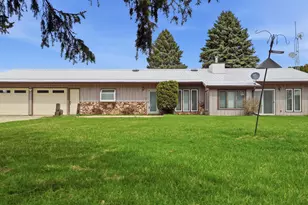 2870 S Wagon Rd, Polo, IL 61064 - Photo 1