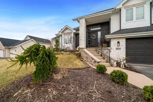 6667 Rolling Hedge Ln, Rockford, IL 61108 - Photo 3