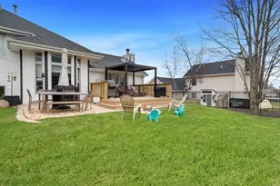 6667 Rolling Hedge Ln, Rockford, IL 61108 - Photo 47