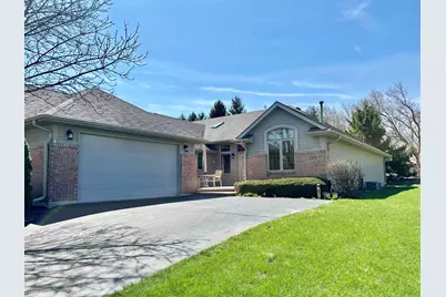11370 Lindbergh Lane, Poplar Grove, IL 61065 - Photo 3