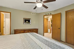 6609 Sawmill Dr, Roscoe, IL 61073 - Photo 17