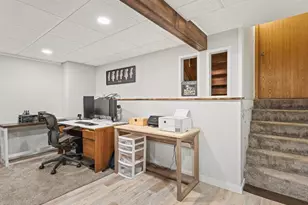 6609 Sawmill Dr, Roscoe, IL 61073 - Photo 33