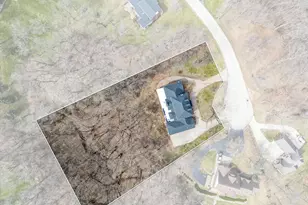 77 Roosevelt Dr, East Dubuque, IL 61025 - Photo 15