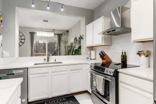 6307 Commonwealth Dr, Loves Park, IL 61111 - Photo 15