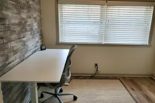 718 Seminary St, Rockford, IL 61104 - Photo 11