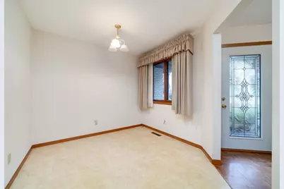 5036 Valley Pines Drive, Rockford, IL 61109 - Photo 15