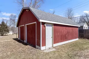 303 Gold River Ave, Rockford, IL 61102 - Photo 15