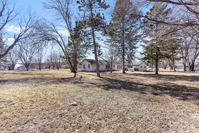 303 Gold River Avenue, Rockford, IL 61102 - Photo 17