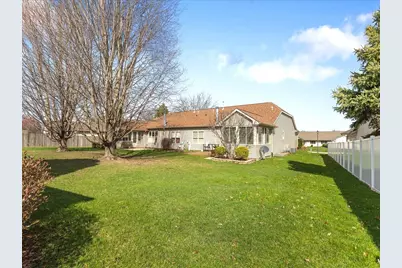 6625 Sawgrass Drive, Rockford, IL 61114 - Photo 35