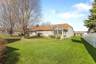 6625 Sawgrass Dr, Rockford, IL 61114 - Photo 35