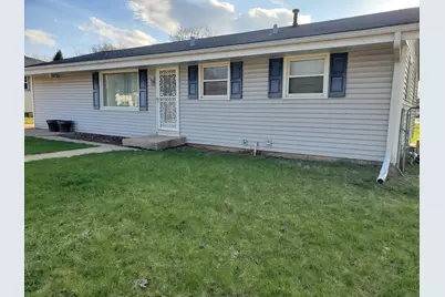 524 Chisholm Trail, Rockford, IL 61101 - Photo 1