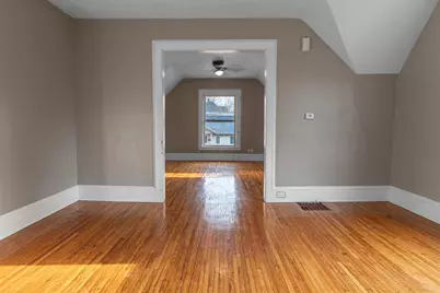 1304 Benton Street, Rockford, IL 61107 - Photo 7