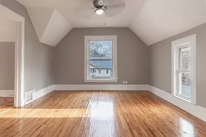 1304 Benton Street, Rockford, IL 61107 - Photo 11