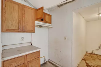 1012 N Court Street, Rockford, IL 61103 - Photo 9