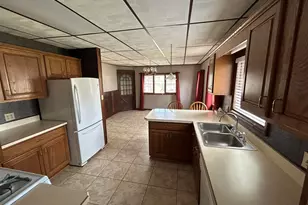 311 N Stanton St, Davis, IL 61019 - Photo 13