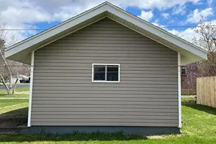 311 N Stanton St, Davis, IL 61019 - Photo 27