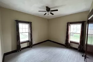 311 N Stanton St, Davis, IL 61019 - Photo 3