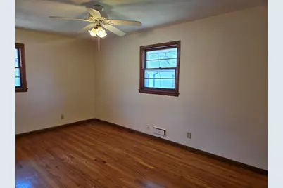 2019 Montana Avenue, Rockford, IL 61108 - Photo 15