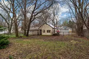 1436 Jackson St, Rockford, IL 61107 - Photo 31