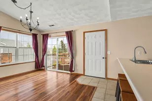 10184 Metalmark Ln, Roscoe, IL 61073 - Photo 5