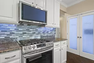 342 Comstock Dr, Elgin, IL 60124 - Photo 29